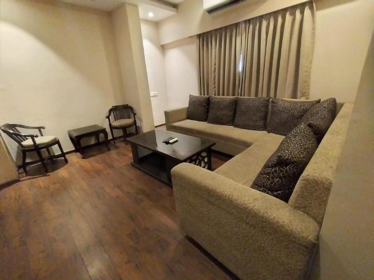 فندق Kc Manor جمشيدبور المظهر الخارجي الصورة