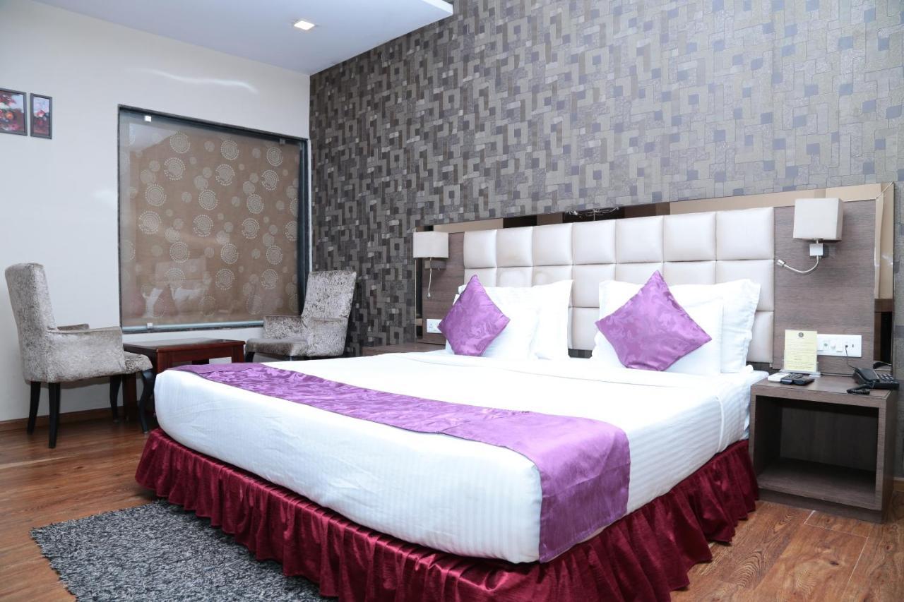 فندق Kc Manor جمشيدبور المظهر الخارجي الصورة
