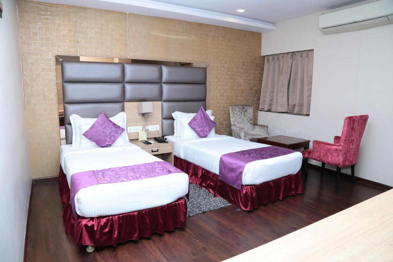 فندق Kc Manor جمشيدبور المظهر الخارجي الصورة